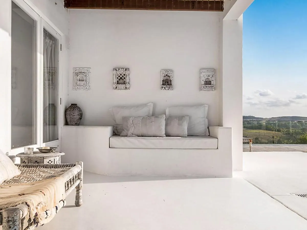 Holiday home Your Luxury Escape - Bisque House Byron Bay Australia