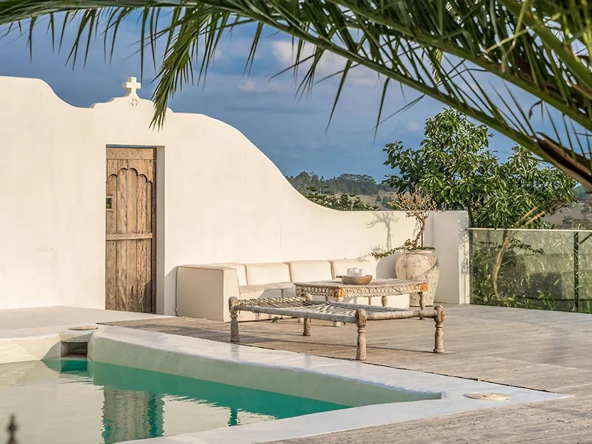 Your Luxury Escape - Bisque House Byron Bay Holiday home