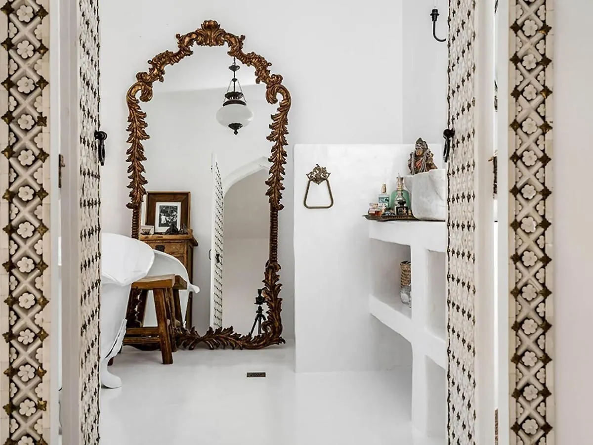 Your Luxury Escape - Bisque House Byron Bay Australia
